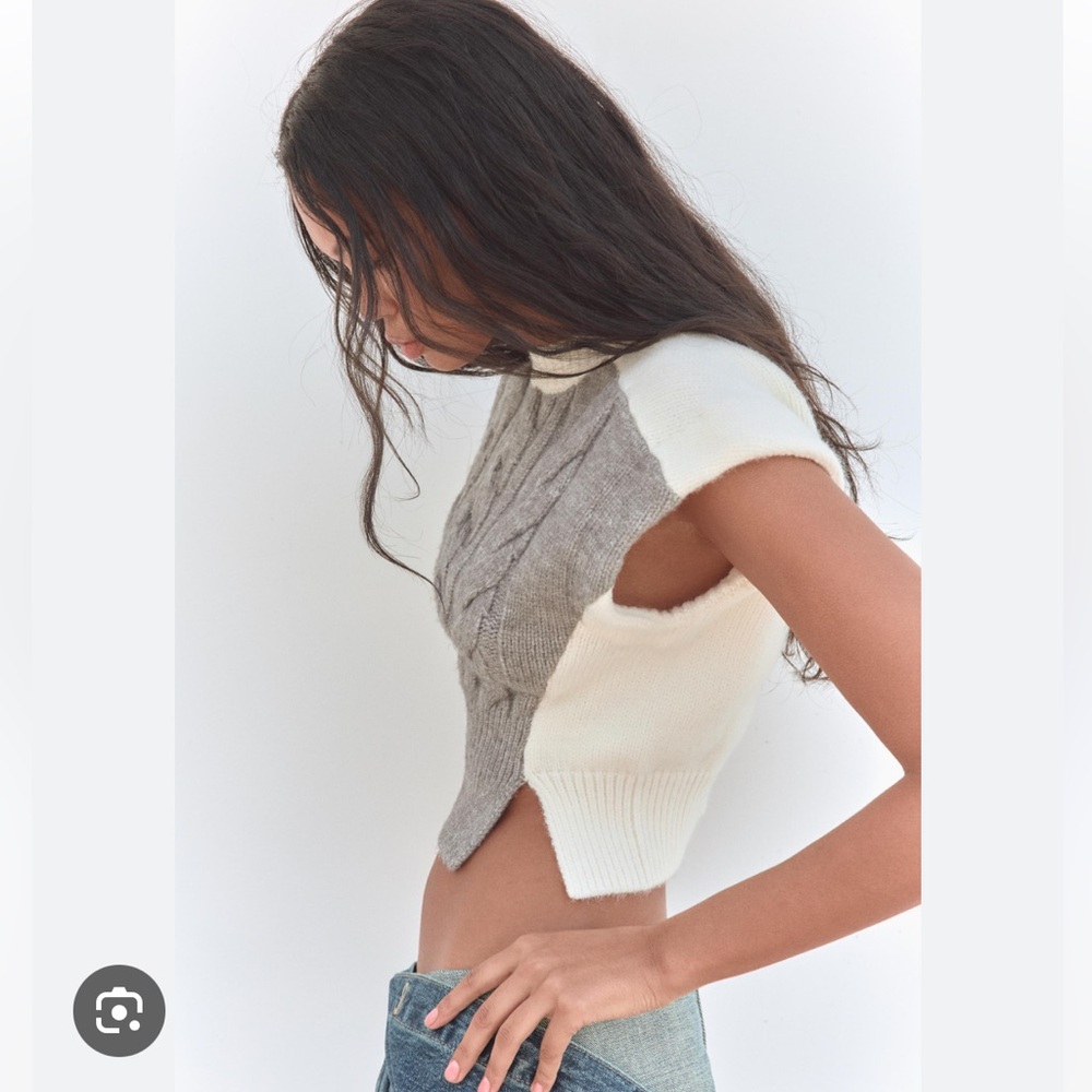 ZARA Two-Tone Knit Cropped Sweater Vest - Picture 6 of 10
